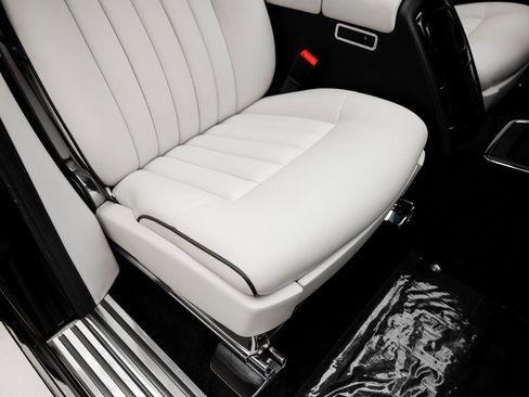 Used 2009 Rolls-Royce Phantom image 63