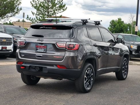 Used 2019 Jeep Compass Trailhawk w/ Cold Weather Group AWD/4WD image 4