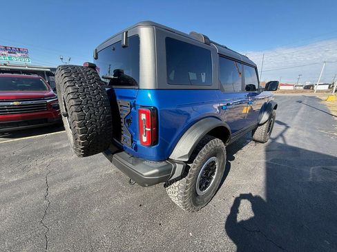Used 2021 Ford Bronco First Edition image 3