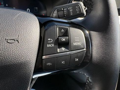 Used 2023 Ford Escape Platinum AWD/4WD image 25