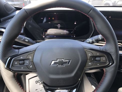 New 2026 Chevrolet Trax RS w/ Driver Confidence Package FWD image 14