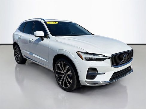 Used 2023 Volvo XC60 B5 Ultimate w/ Climate Package image 2