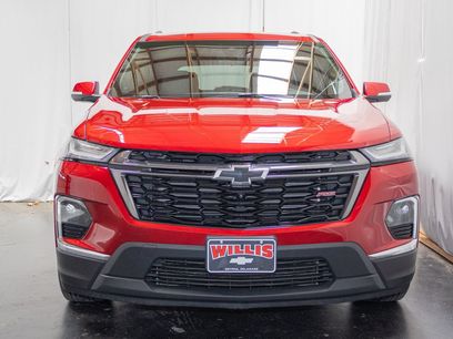 Used 2023 Chevrolet Traverse RS