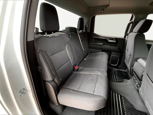 Used 2023 Chevrolet Silverado 1500 LT image 25