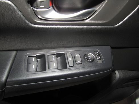 Certified 2025 Honda CR-V LX image 10