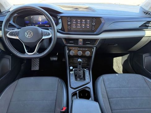 Used 2023 Volkswagen Taos SE image 26