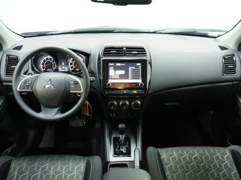 Used 2026 Mitsubishi Outlander Sport AWD image 24