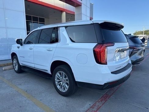 Used 2022 GMC Yukon SLT image 6