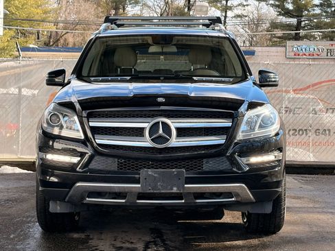 Used 2016 Mercedes-Benz GL 450 GL 450 4MATIC Sport Utility 4D image 5