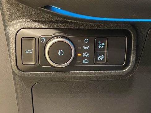 Certified 2025 Ford Explorer ST AWD/4WD image 37