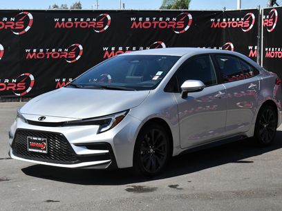 Used 2026 Toyota Corolla SE w/ SE Package