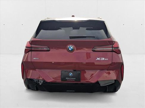 Used 2025 BMW X3 xDrive30i w/ Premium Package image 7