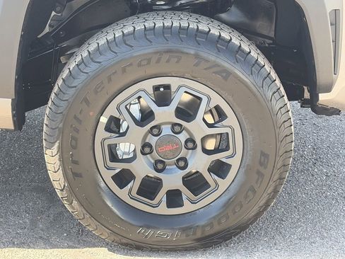 New 2026 Toyota Tacoma SR5 RWD image 10