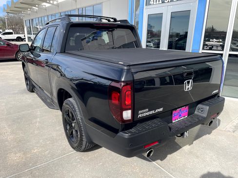 Used 2021 Honda Ridgeline Black Edition image 2