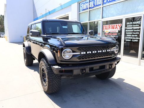 Used 2024 Ford Bronco Wildtrak AWD/4WD image 2