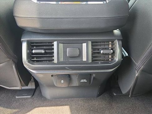 Used 2022 Ford F150 XLT w/ Equipment Group 302A High AWD/4WD image 16