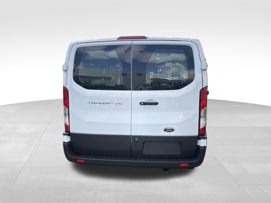 Used 2025 Ford Transit 250 Low Roof w/ Exterior Upgrade Package RWD image 4