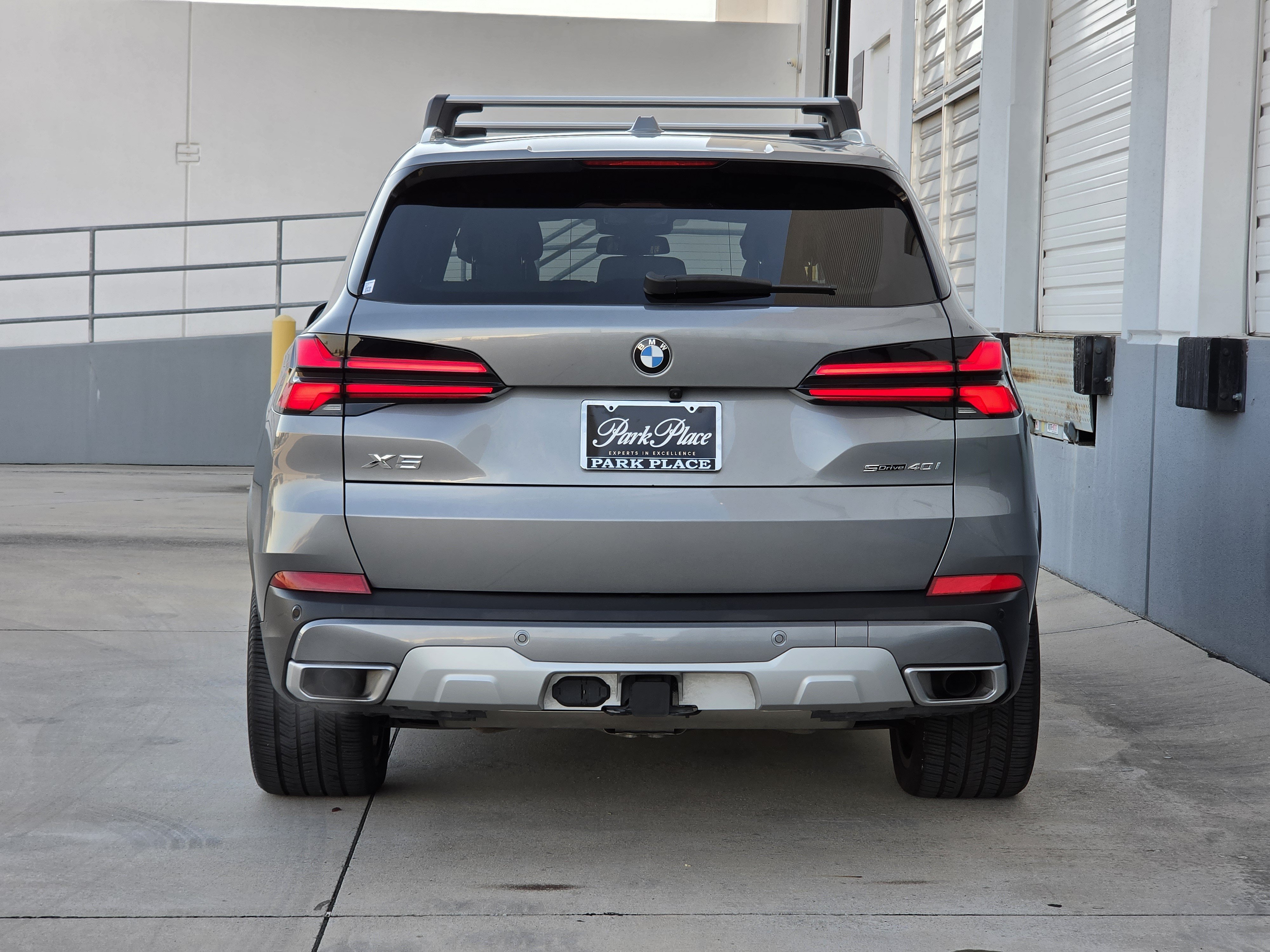Used 2024 BMW X5 sDrive40i w/ Premium Package RWD image 6