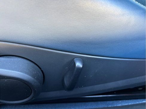 Used 2014 Porsche Cayman S image 16