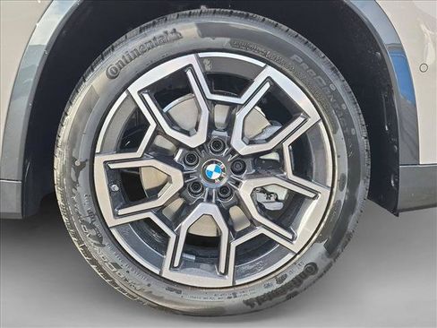 New 2026 BMW X1 xDrive28i w/ Technology Package AWD/4WD image 10
