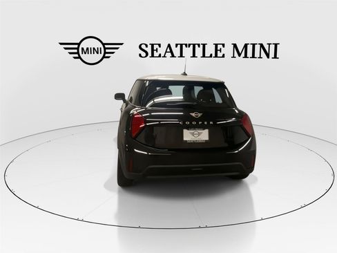 New 2026 MINI Cooper 2-Door Hardtop FWD image 9