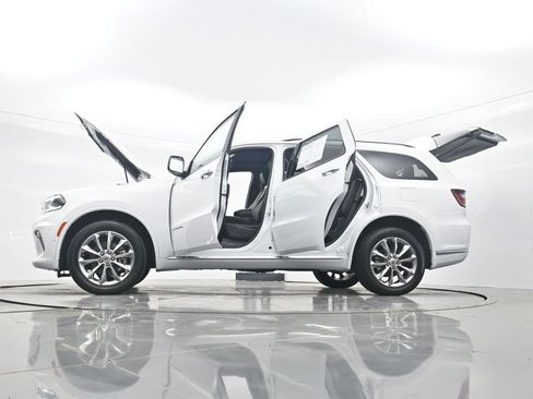 Used 2023 Dodge Durango Citadel image 46