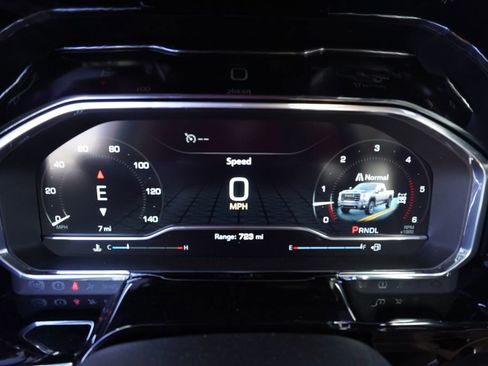 New 2025 GMC Sierra 2500 SLT w/ SLT Convenience Package image 20