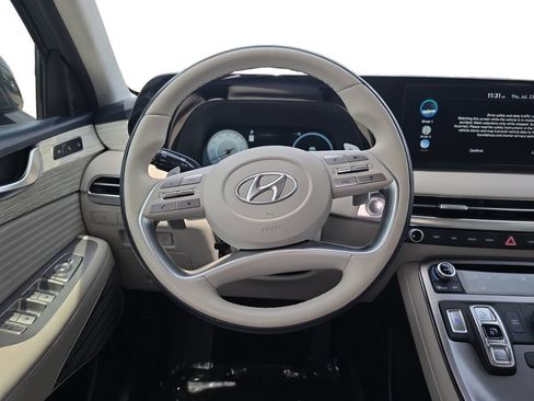 Certified 2024 Hyundai Palisade Calligraphy AWD/4WD image 15