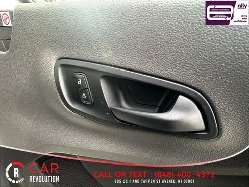 Used 2020 Ford Transit 350 XLT image 40