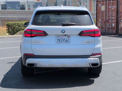 Used 2022 BMW X5 xDrive40i image 9