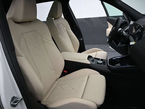 New 2026 BMW X3 xDrive30i w/ Convenience Package AWD/4WD image 22