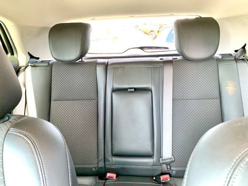 Used 2021 Buick Encore Preferred w/ Safety Package AWD/4WD image 18