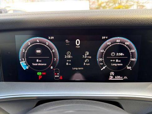 Used 2026 Volkswagen Tiguan SE R-Line AWD/4WD image 16