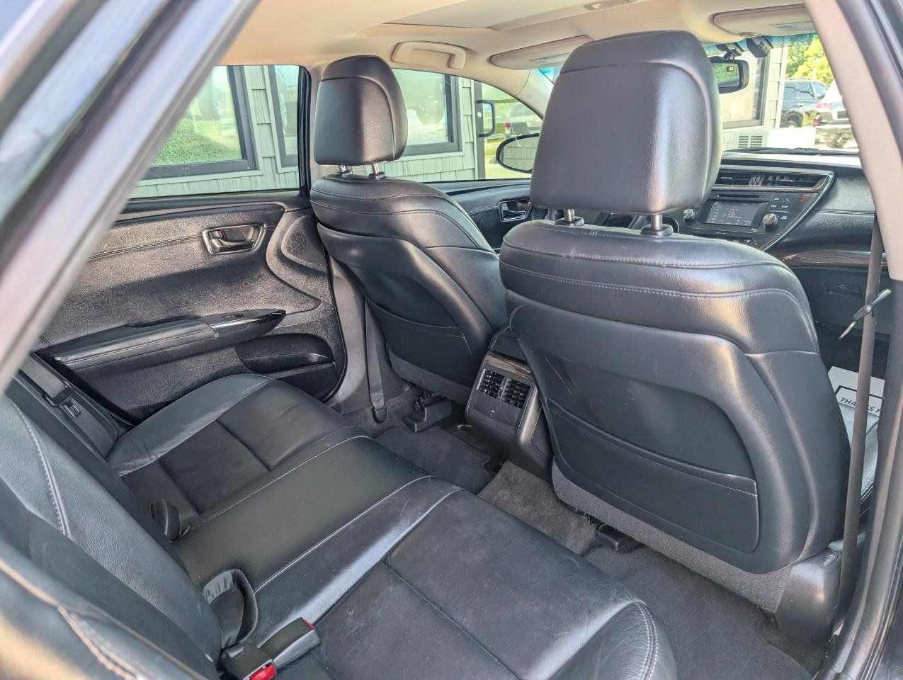 Used 2014 Toyota Avalon XLE Touring FWD image 21