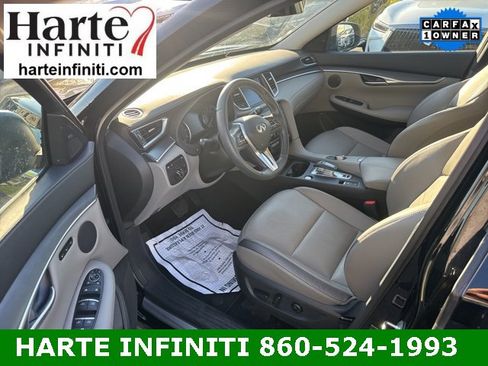 Certified 2024 INFINITI QX50 Luxe image 12