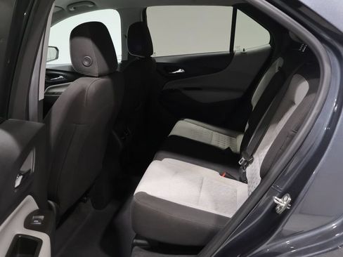 Used 2023 Chevrolet Equinox LT AWD/4WD image 17