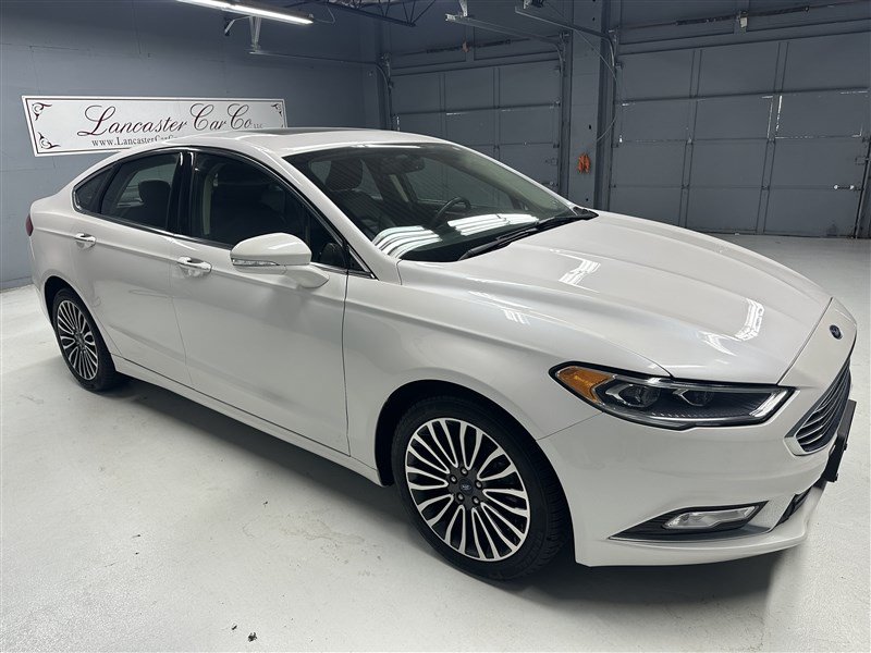 Used 2017 Ford Fusion SE w/ Equipment Group 202A AWD/4WD image 8