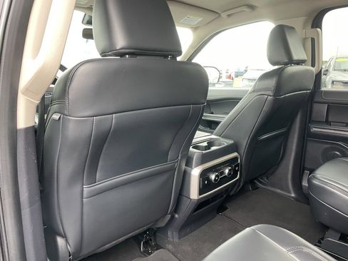 Used 2024 Ford Expedition XLT image 58