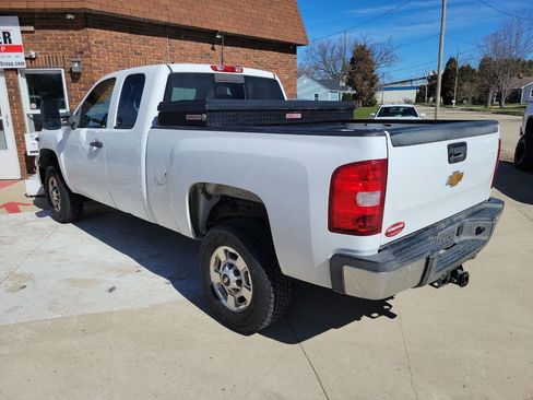 Used 2013 Chevrolet Silverado 2500 LT w/ Interior Plus Package image 3