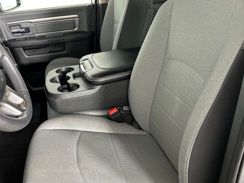 Used 2024 RAM 1500 Classic SLT image 13