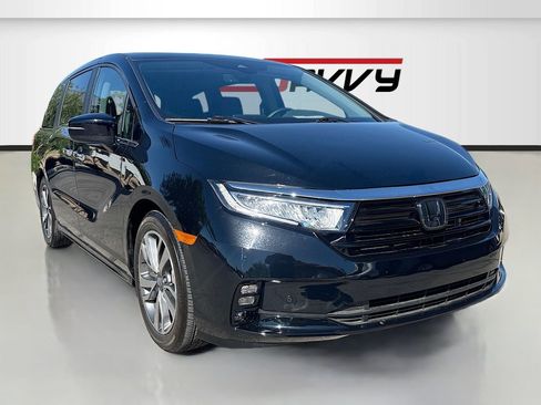 Used 2024 Honda Odyssey Touring image 1