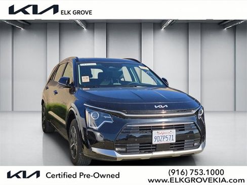 Certified 2023 Kia Niro SX image 1