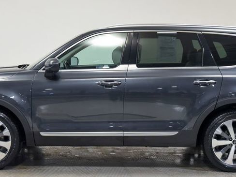 Used 2022 Kia Telluride S image 8