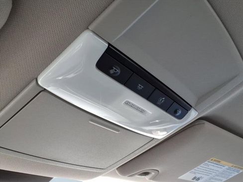 Used 2023 Nissan Altima 2.5 SV image 18