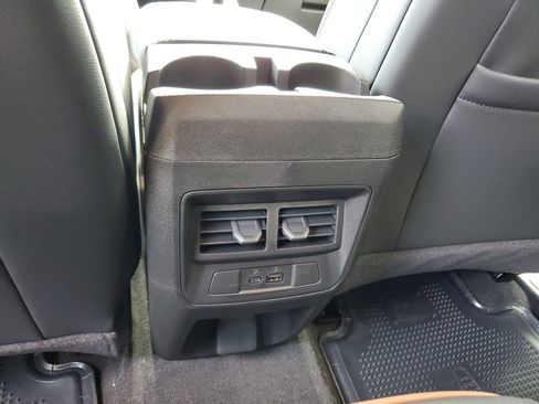 New 2026 GMC Canyon AT4 AWD/4WD image 16