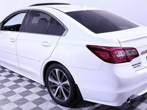 Used 2016 Subaru Legacy 3.6R Limited AWD/4WD image 5