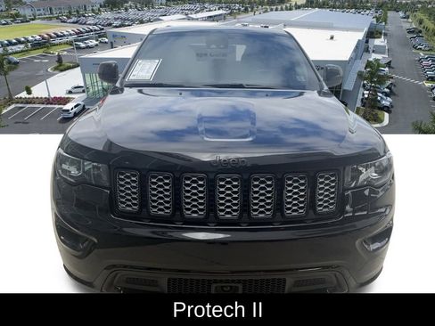 Certified 2022 Jeep Grand Cherokee Laredo X image 10