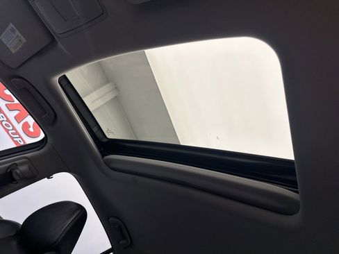 Used 2015 Acura TLX V6 w/ Technology Package image 23