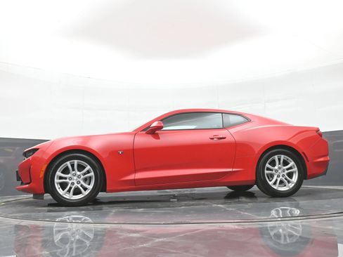 Used 2021 Chevrolet Camaro LS RWD image 39