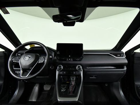 Used 2024 Toyota RAV4 XSE image 18